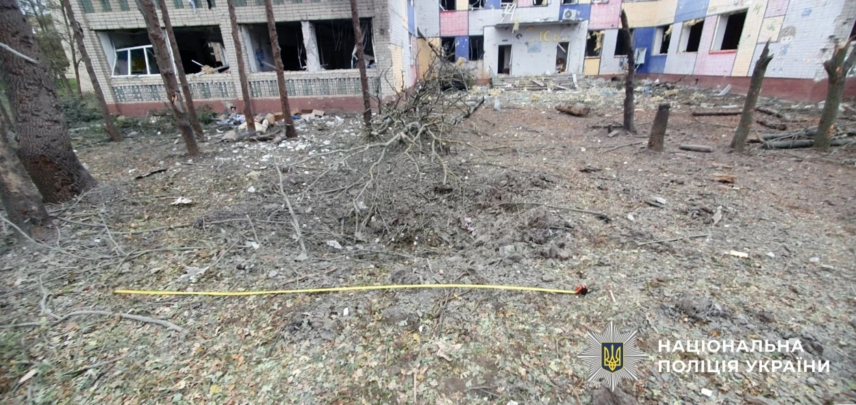 Загарбники атакували 17 міст і сіл Херсонщини. десятки поранених, пошкоджено 18 будинків
