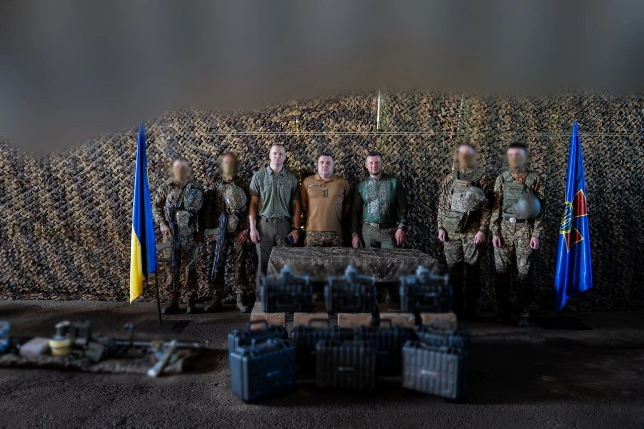 Незалежній Україні - 35 років: жителів Новокаховської громади вітають наші героїчні воїни