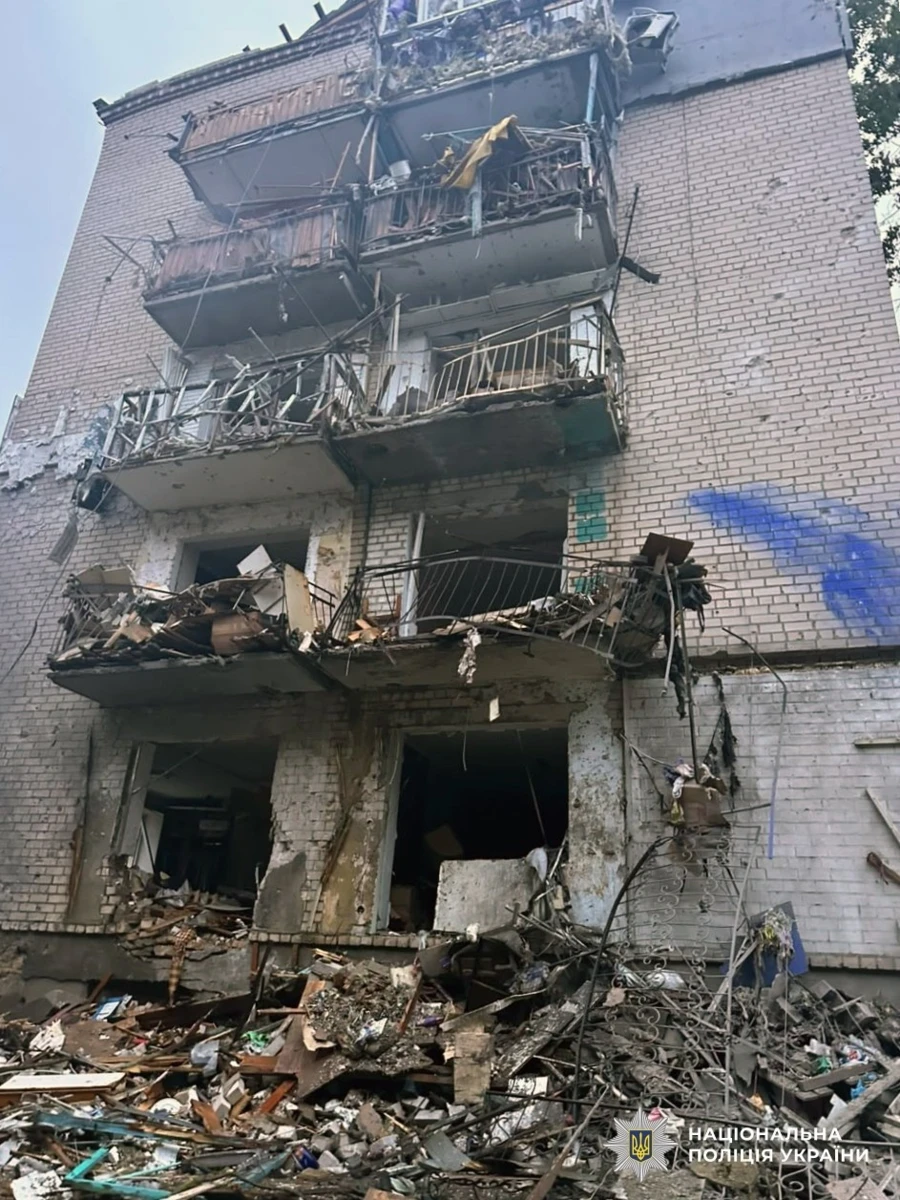 Загарбники атакували 17 міст і сіл Херсонщини. десятки поранених, пошкоджено 18 будинків