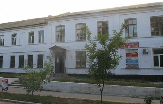 Ось ця будівля