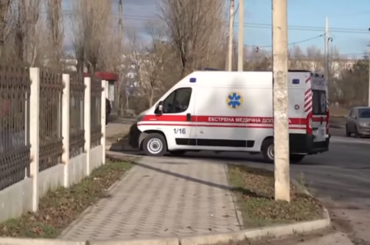 Карета "швидкої допомоги" у Новій Каховці