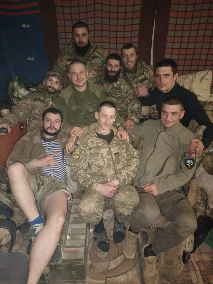 Бійці 7-го окремого батальйону "АРЕЙ" Української Добровольчої Армії завжди з посмішками