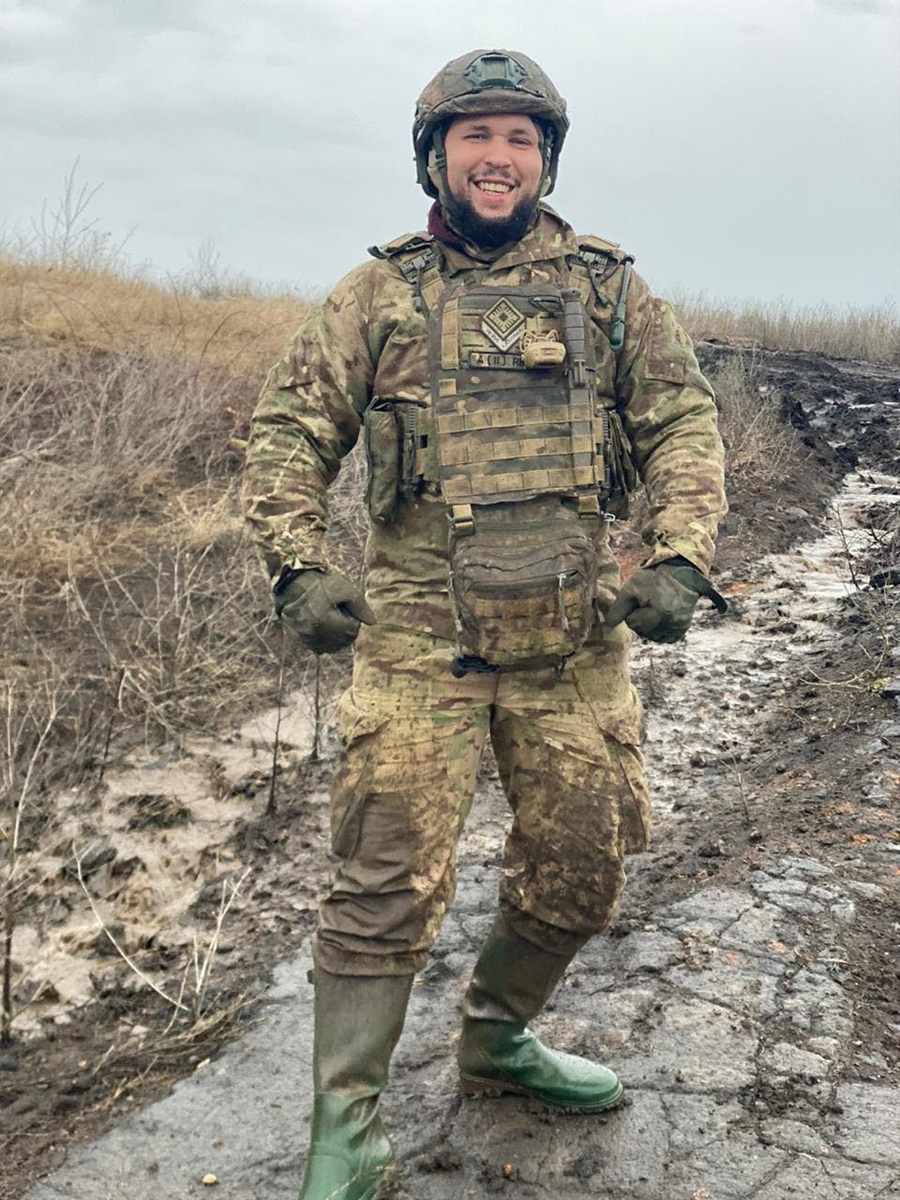 Олександр на фронті