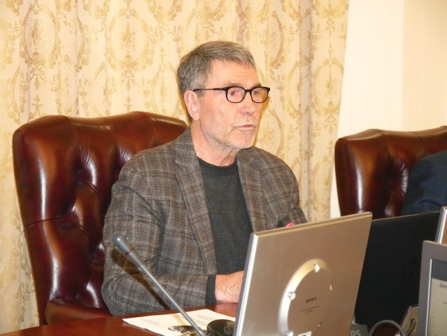 Директор Українського гідрометеорологічного інституту ДСНС та НАН України член-кореспондент НАН України Володимир Осадчий
