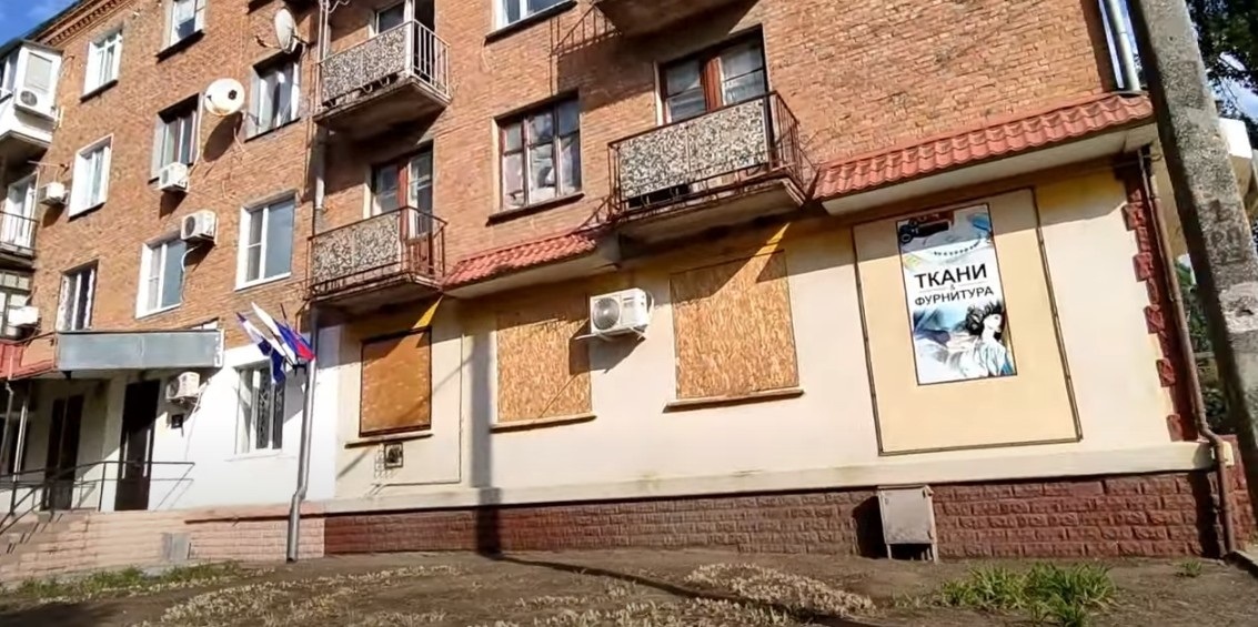 Типова картина в окупованому місті Нова Каховка