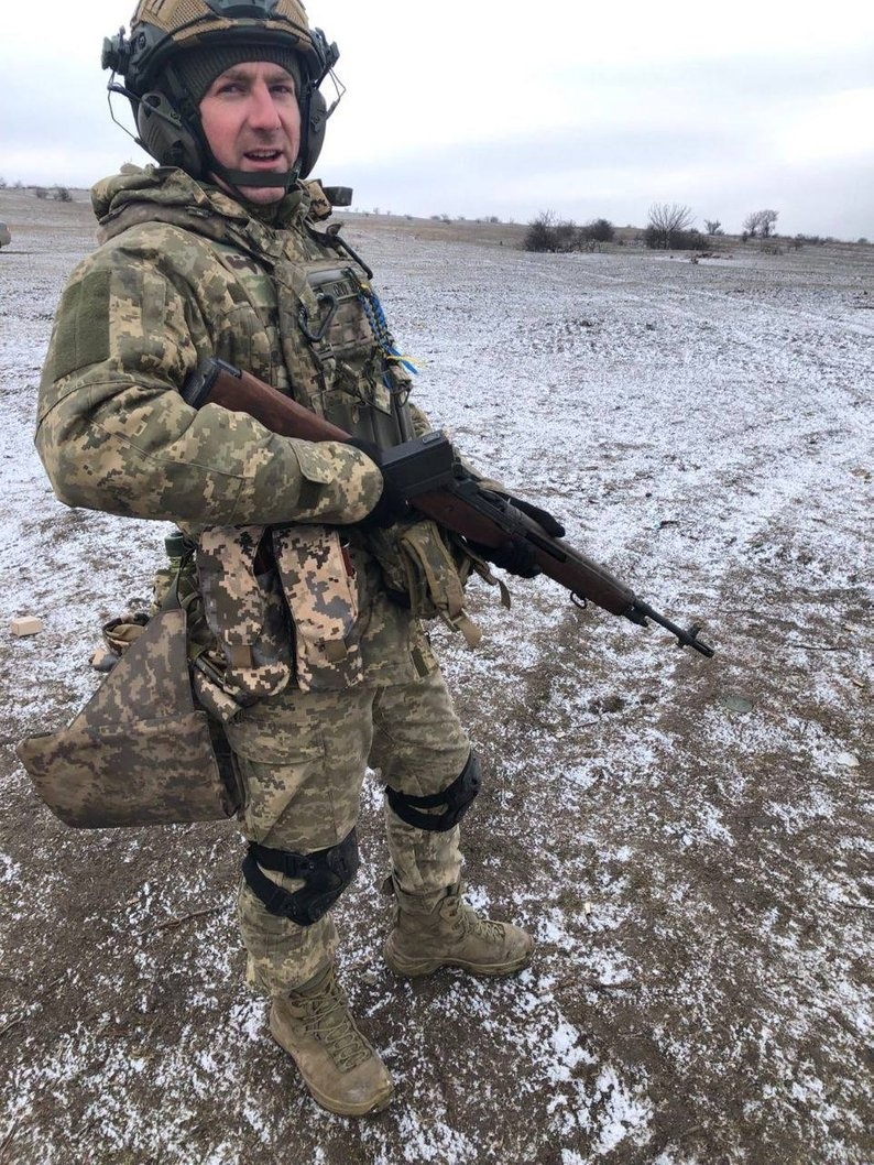 Боєць Роман Романчук на службі.