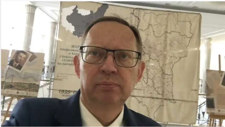 Роман Фріц.