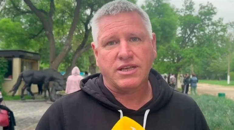 Дмитро Мещеряков.