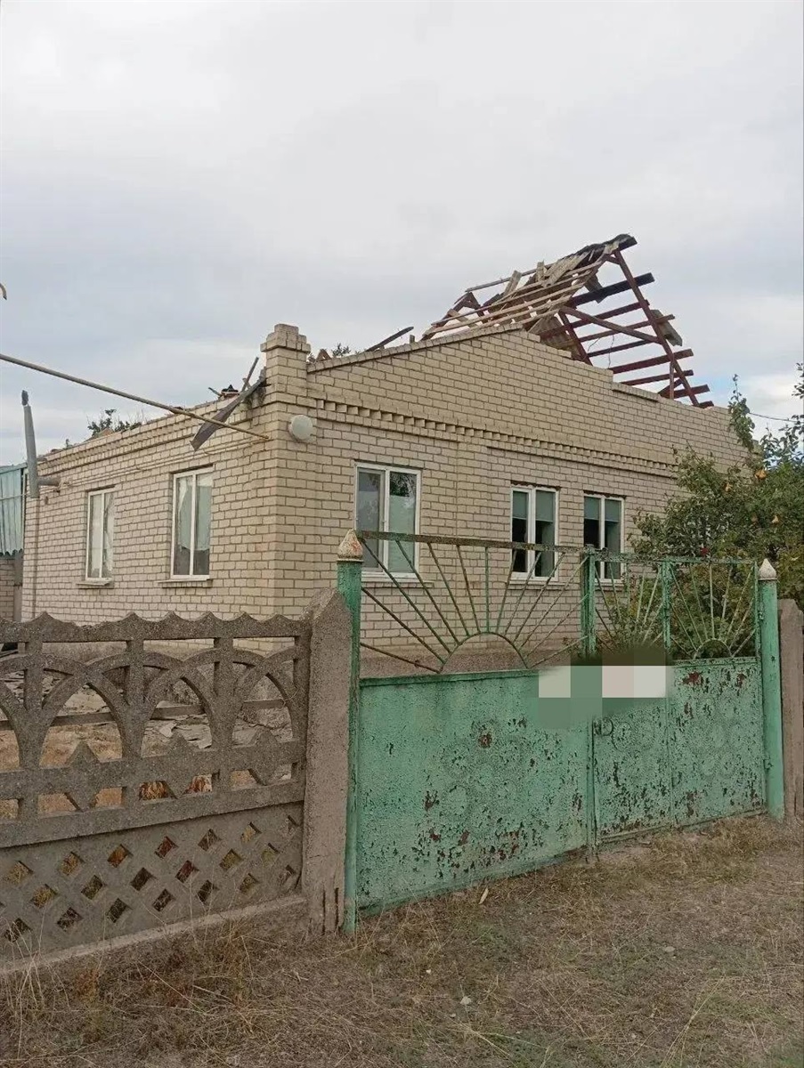 У Новій Каховці та Дніпрянах сталися обстріли і спалахнули пожежі