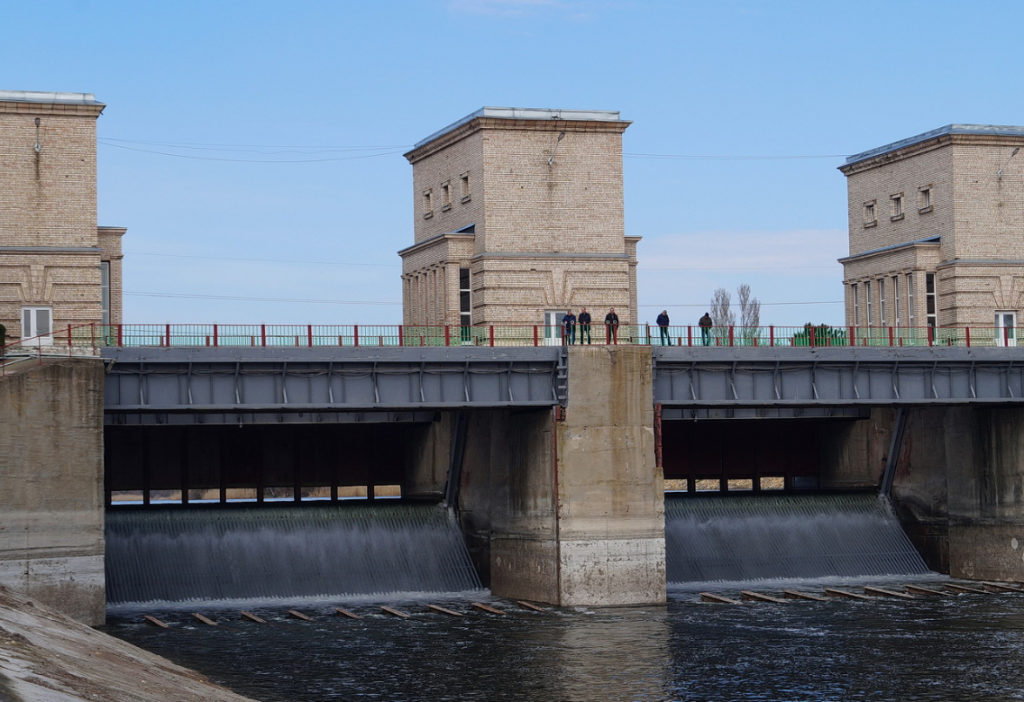 Головна споруда Північно-Кримського каналу.