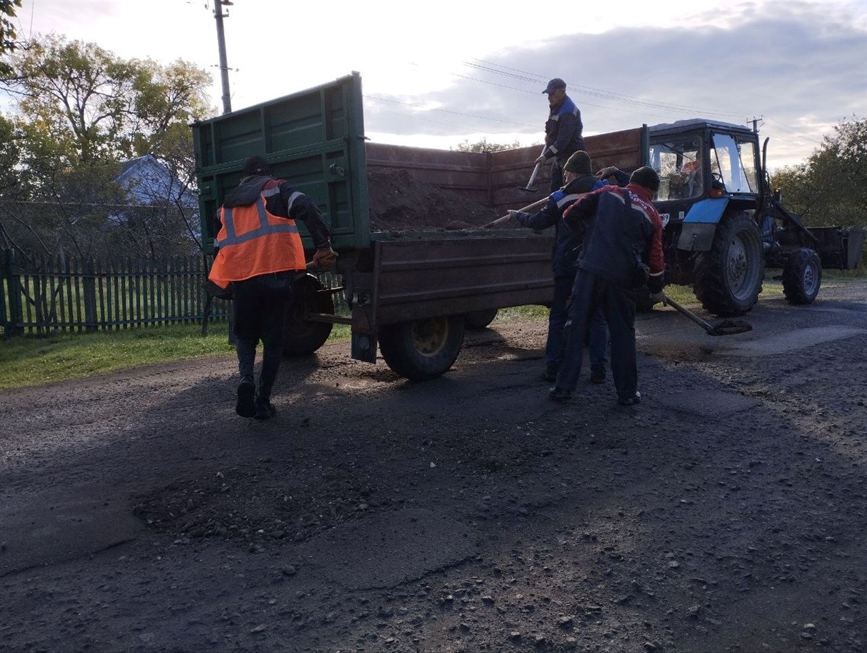 "Люди боятся к нам ехать": у Каховському "окрузі" дефіцит кадрів біля 50%