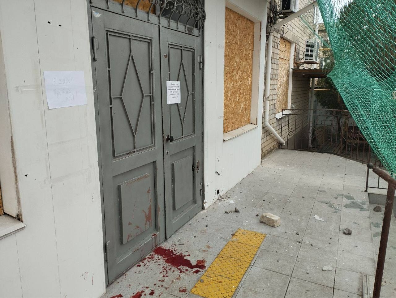 У Новій Каховці і Каховці обстріли, у Генічеську - показові акції