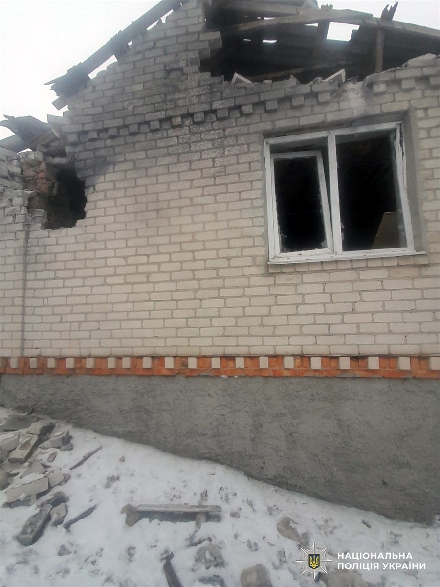 Ворог атакував 25 населених пунктів Херсонщини: 1 загиблий, 18 поранених, пошкоджені 83 будинки