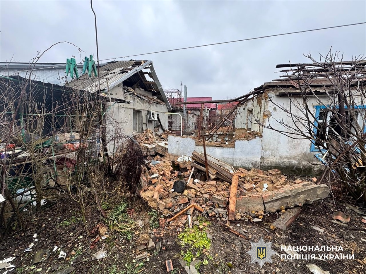 Загарбники обстріляли 26 міст і сіл Херсонщини: 5 поранених, пошкоджено 13 будинків