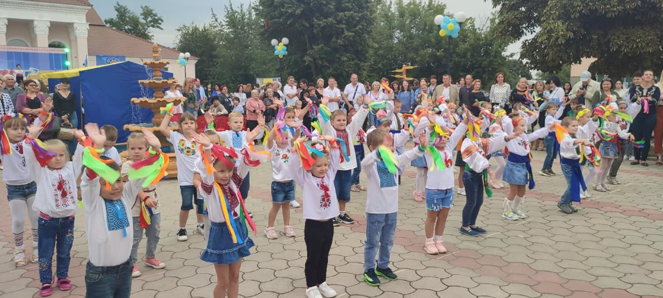 Місту Таврійську - 43 роки: минуле і теперішнє