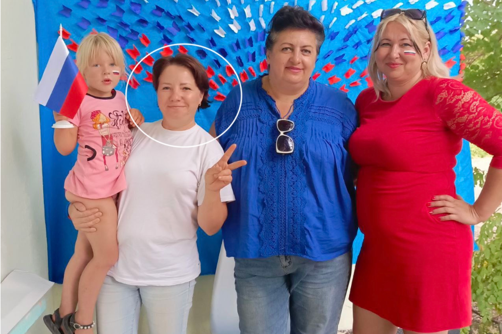 Олена Яковина (зліва), поруч із нею – Алла Федай, колишня гауляйтерка села Камʼянка.