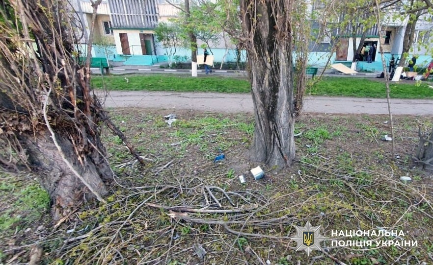 Загарбники обстріляли 42 населених пункти Херсонщини: один загиблий, 5 поранених