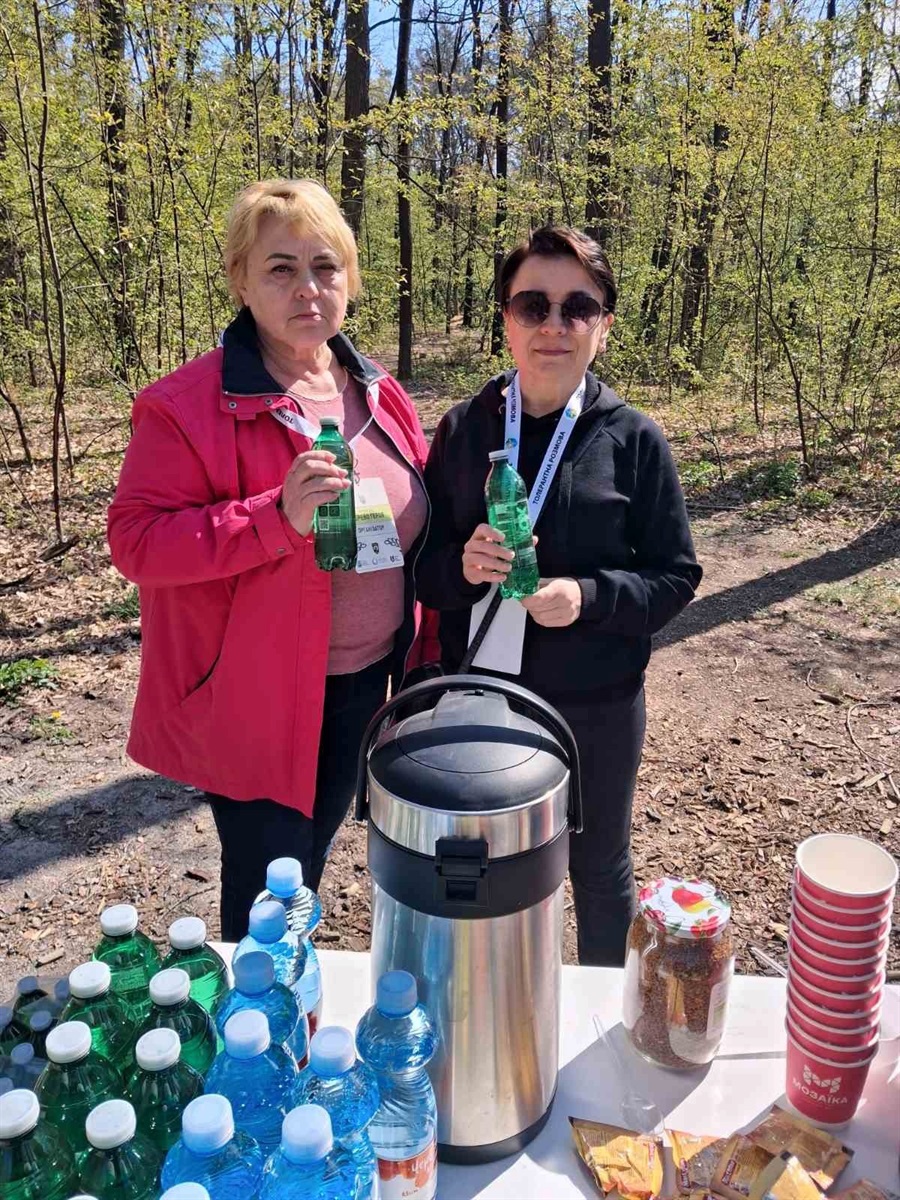 Педагоги Нової Каховки взяли участь у заході «Дерево Героя» на Київщині
