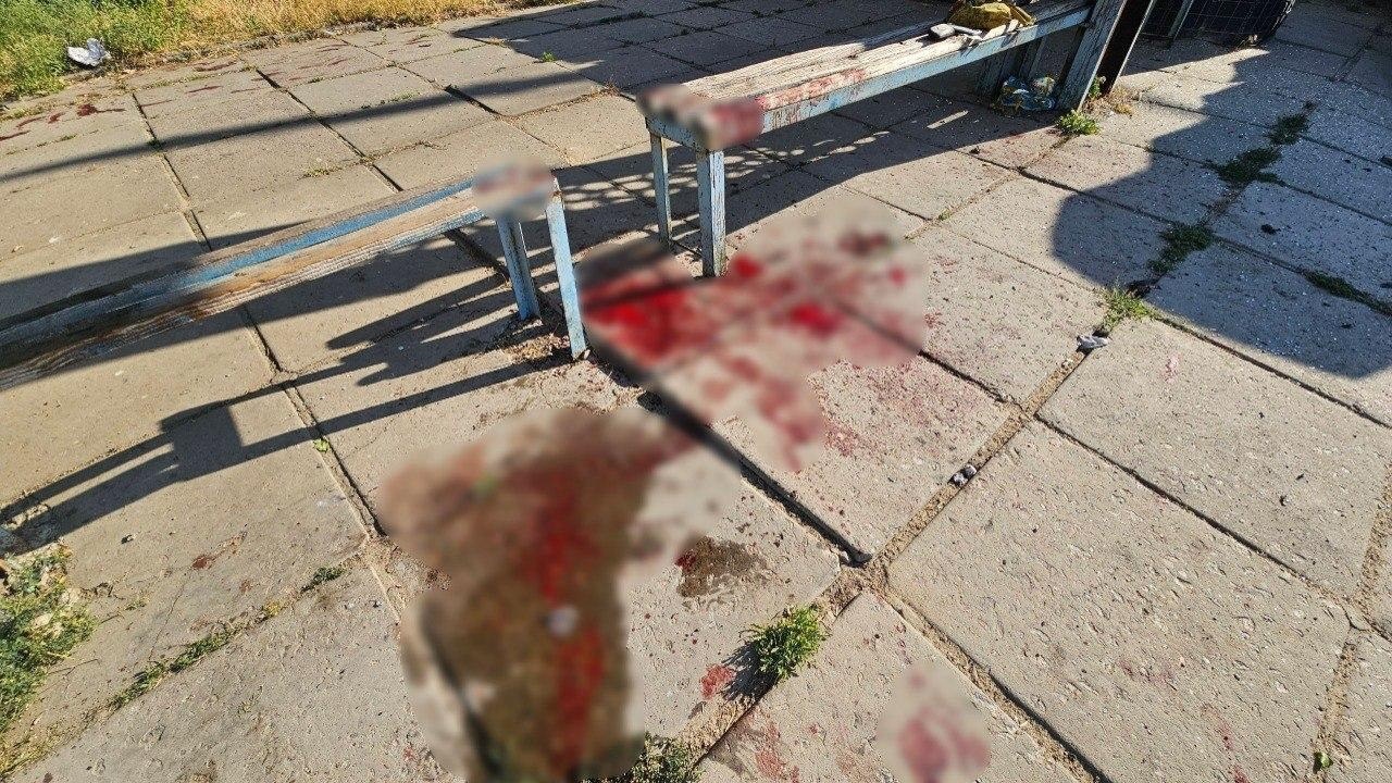 Вранці ворог атакував безпілотником маршрутку в Херсоні: є загиблі та поранені