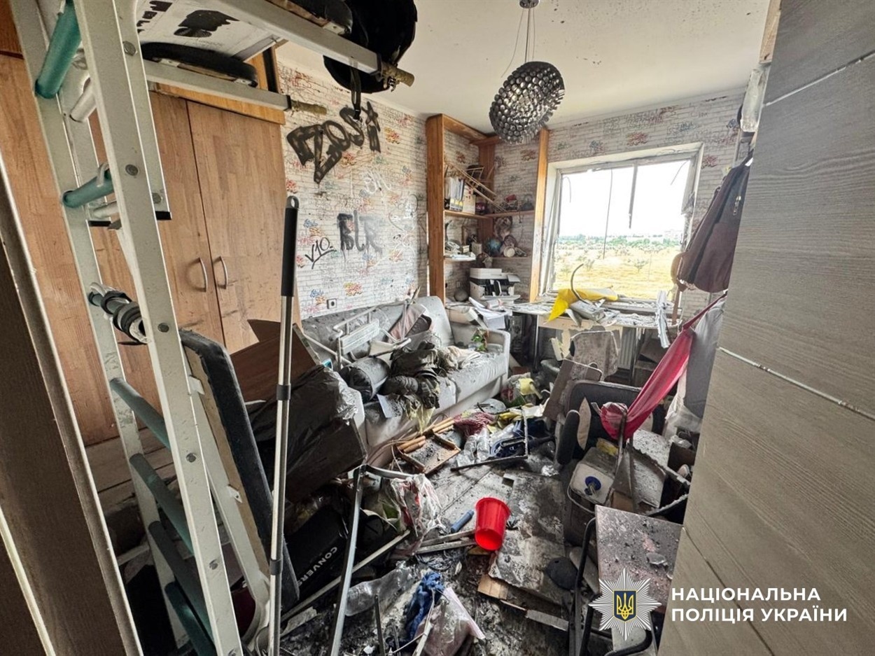 Ворог атакував 37 міст і сіл Херсонщини: 20 поранених, пошкоджено понад 40 будинків