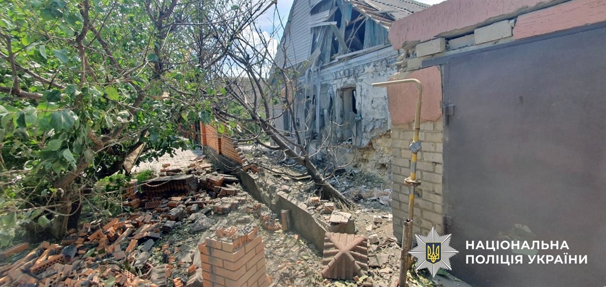 Окупанти атакували понад 40 иіст і сіл Херсонщини: троє загиблих, 10 поранених