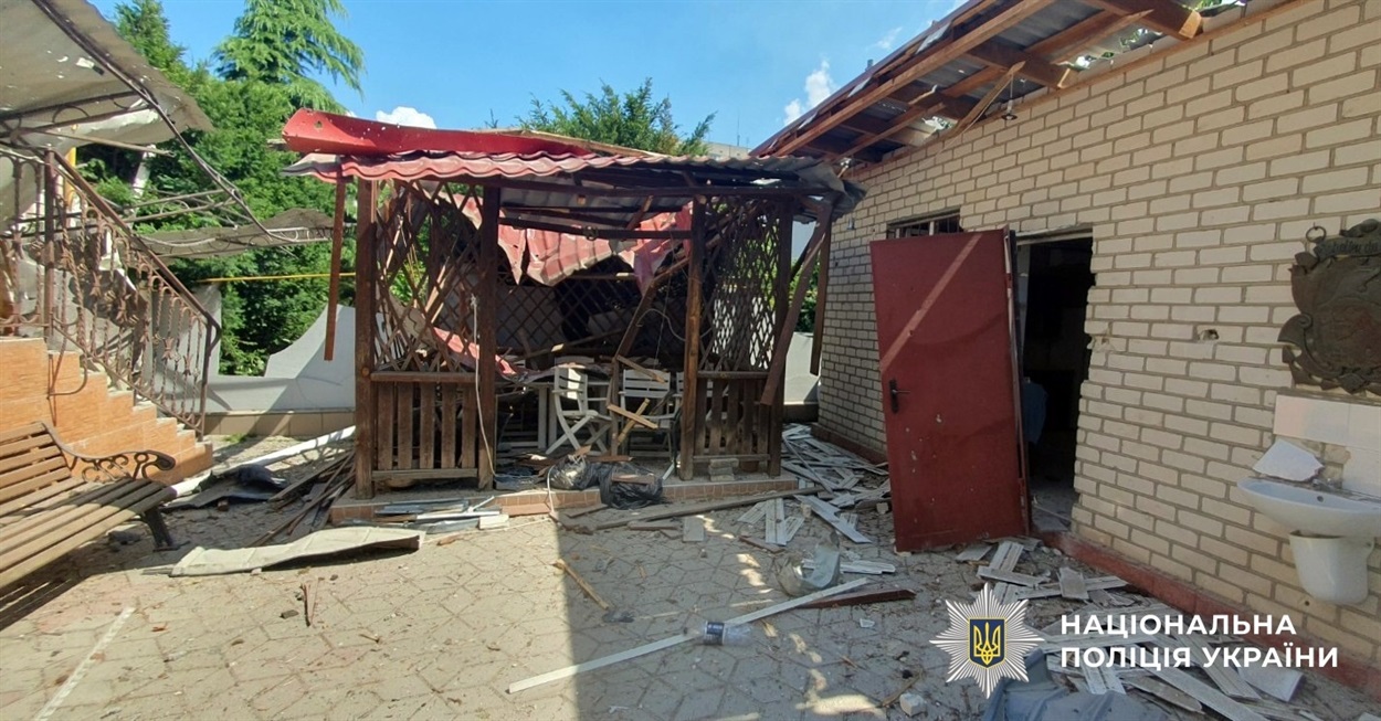 Загарбники обстріляли 43 населених пунктиХерсонщини: один загиблий, 26 поранених
